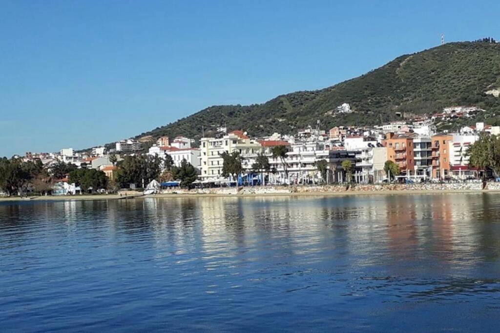 Amazing Sea View-Neos Pyrgos Beach -Evoia Greece เนออส ปีร์กอส ภายนอก รูปภาพ